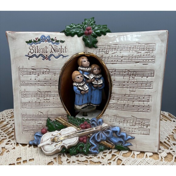 Vintage ‘87 GARRY SHARPE Silent Night Musical Figurine Christmas Music Box RARE - Picture 1 of 9